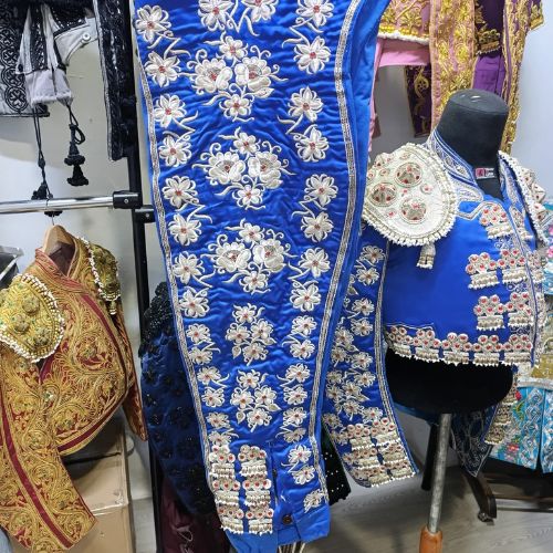 Traje de luces plata muy barato - Imagen 4